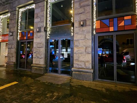 коммерческая по адресу Крещатик ул. (Kreschatic), 29/1