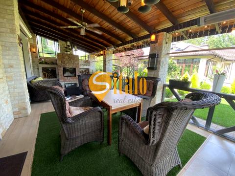 будинок за адресою Антонія Михайловського вул.