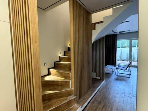 будинок за адресою 162-га Садова вул.