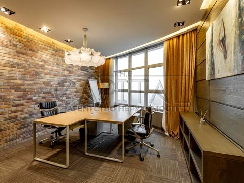 комерційна за адресою Кловський узвіз (Кловський), 7a