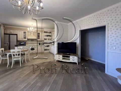 квартира за адресою Раїси Окіпної вул., 10