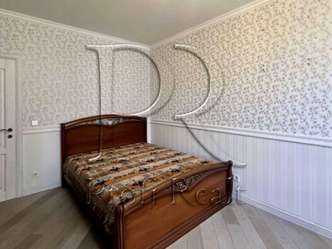 квартира за адресою Раїси Окіпної вул., 10