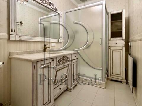 квартира за адресою Раїси Окіпної вул., 10