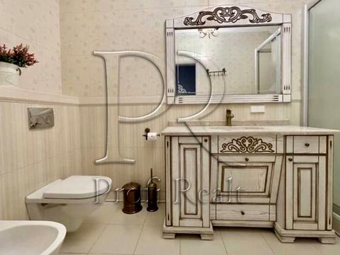 квартира за адресою Раїси Окіпної вул., 10