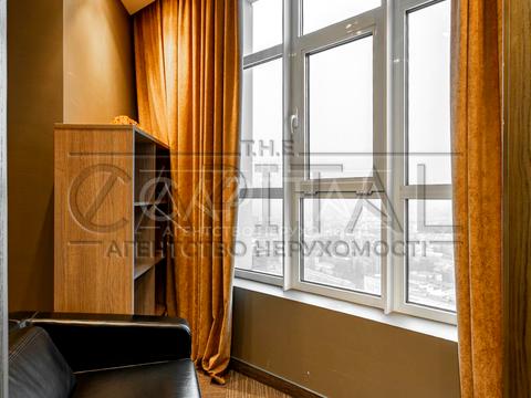 комерційна за адресою Кловський узвіз (Кловський), 7a