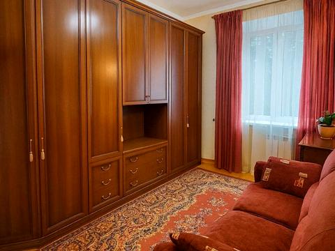 квартира за адресою Князів Острозьких вул. (Московська), 37/2