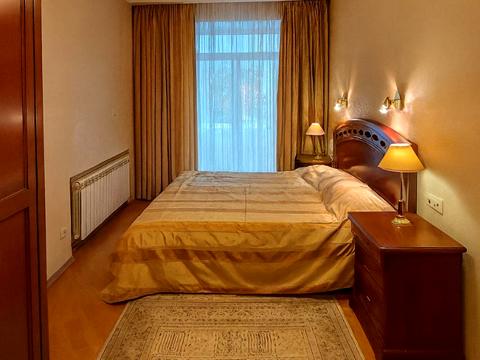 квартира за адресою Князів Острозьких вул. (Московська), 37/2