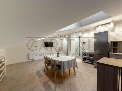 квартира за адресою Дегтярна вул., 10