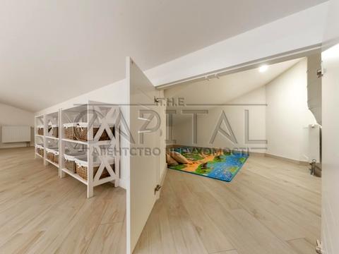 квартира за адресою Дегтярна вул., 10