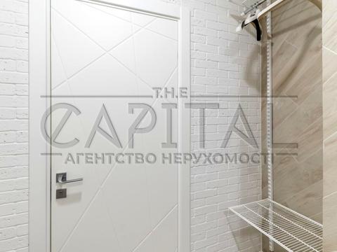 квартира за адресою Дегтярна вул., 10