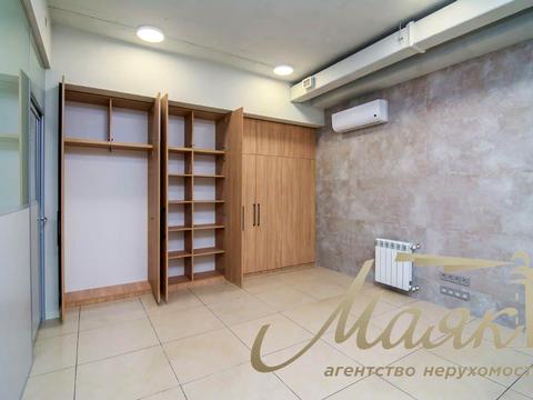 комерційна за адресою Спортивна пл., 3