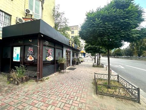 комерційна за адресою Берестейський просп. (Перемоги), 7