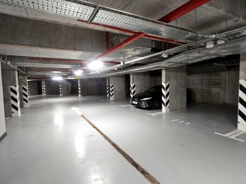 паркоместо по адресу Гарета Джонса ул. (Сімʼї Хохлових), 12