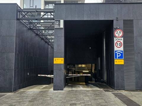 паркоместо по адресу Гарета Джонса ул. (Сімʼї Хохлових), 12