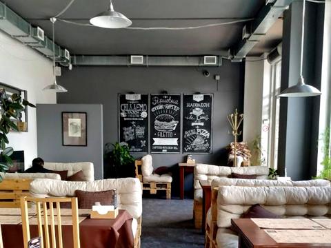 комерційна за адресою Київ, Федора Ернста вул., 16-В