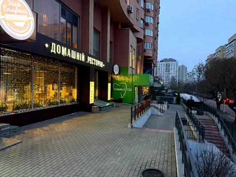 комерційна за адресою Київ, Федора Ернста вул., 16-В