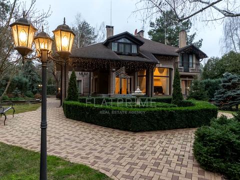 будинок за адресою Боброва, 1