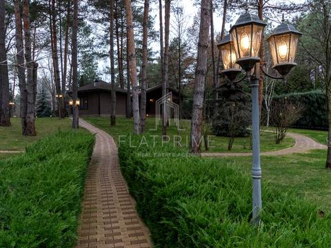 будинок за адресою Боброва, 1