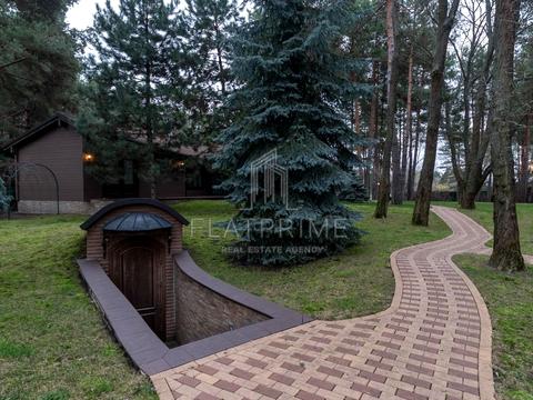 будинок за адресою Боброва, 1