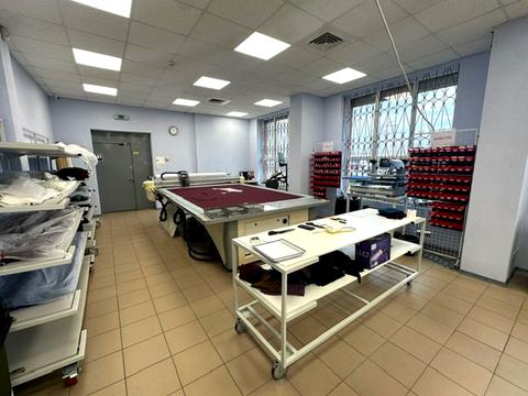 комерційна за адресою Олександра Мишуги вул., 2