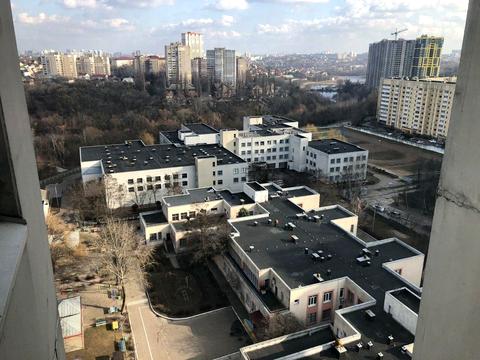 квартира по адресу Ивана Пулюя ул., 1-А