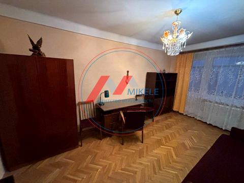 квартира за адресою Глібова вул., 12