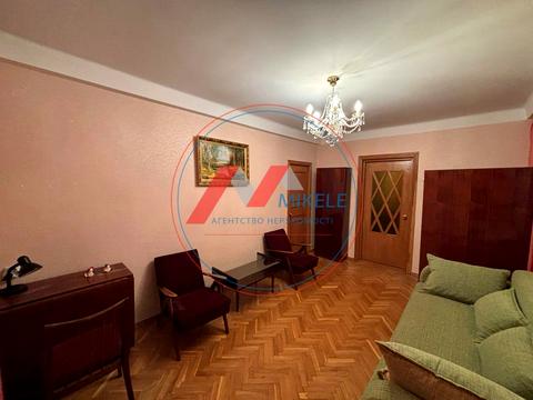 квартира за адресою Глібова вул., 12