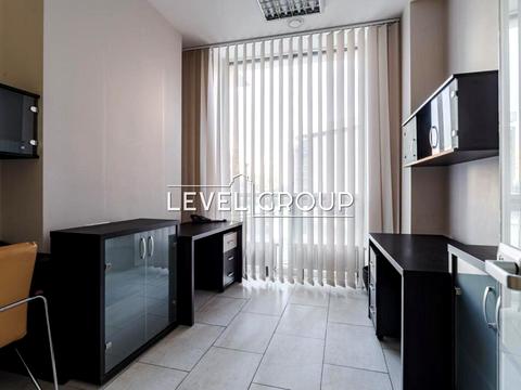 комерційна за адресою Київ, Валерія Лобановського просп. (Червонозоряний), 4-Б