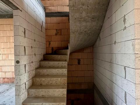 будинок за адресою Миколи Руденка вул. (Руденка)