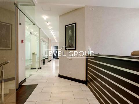 комерційна за адресою Київ, Валерія Лобановського просп. (Червонозоряний), 4-Б