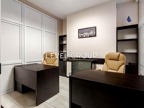 комерційна за адресою Валерія Лобановського просп. (Червонозоряний), 4-Б