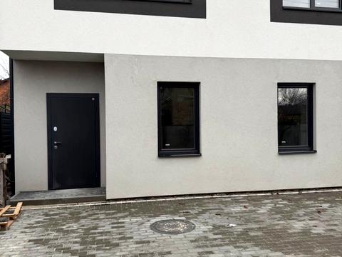 будинок за адресою 60-та Садова вул.