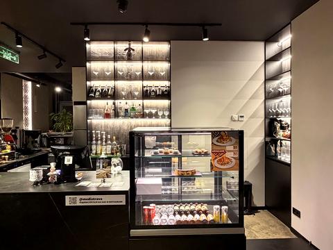 коммерческая по адресу Салютная ул., 2к6