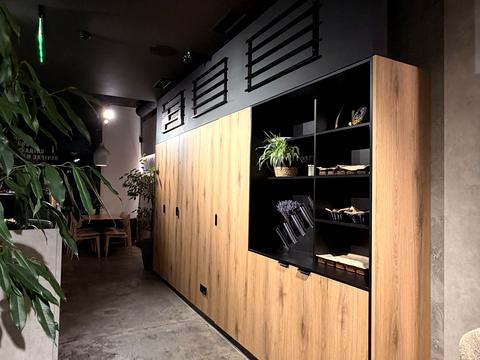 коммерческая по адресу Салютная ул., 2к6