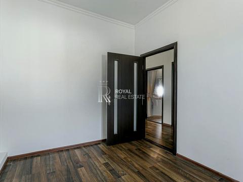 дом по адресу 2-га Садова ул.