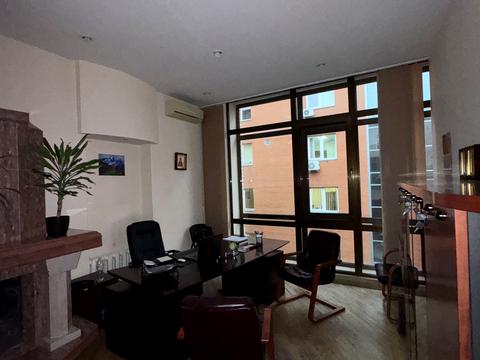 коммерческая по адресу Жилянская ул., 5Б