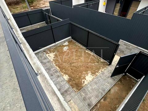 будинок за адресою Михайла Грушевського