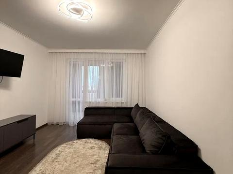 квартира по адресу Голосеевский просп. (40-летия Октября), 58