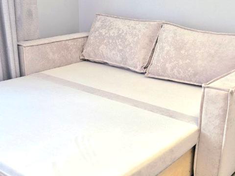 квартира по адресу Олександра Олеся ул., 3