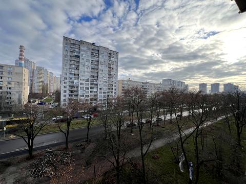 квартира за адресою Дмитра Павличка просп., 3