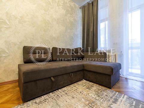 квартира за адресою Євгена Коновальця вул. (Щорса), 18