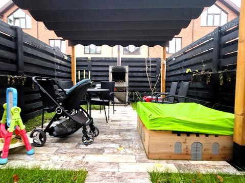 будинок за адресою Феодосія Печерського вул. (Піонерська)