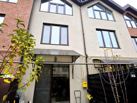 будинок за адресою Феодосія Печерського вул. (Піонерська)