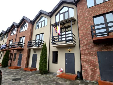 будинок за адресою Феодосія Печерського вул. (Піонерська)