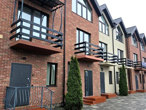 будинок за адресою Феодосія Печерського вул. (Піонерська)