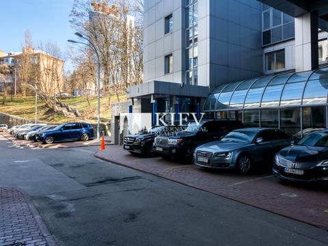 коммерческая по адресу Спортивная пл., 1