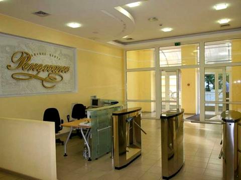 комерційна за адресою Бульварно-Кудрявська вул. (Воровського), 22-24