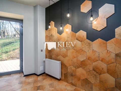 коммерческая по адресу Спортивная пл., 1