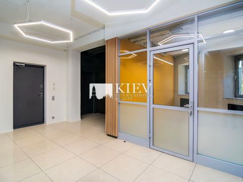 коммерческая по адресу Спортивная пл., 1