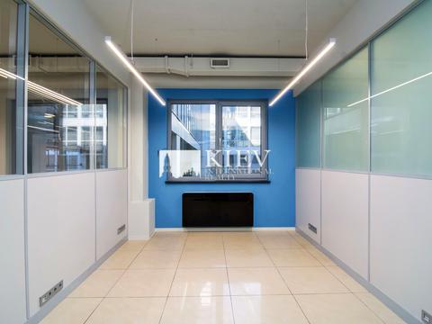 коммерческая по адресу Спортивная пл., 1